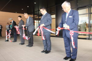 アマチュア無線、世代をこえてつなごう電波の輪